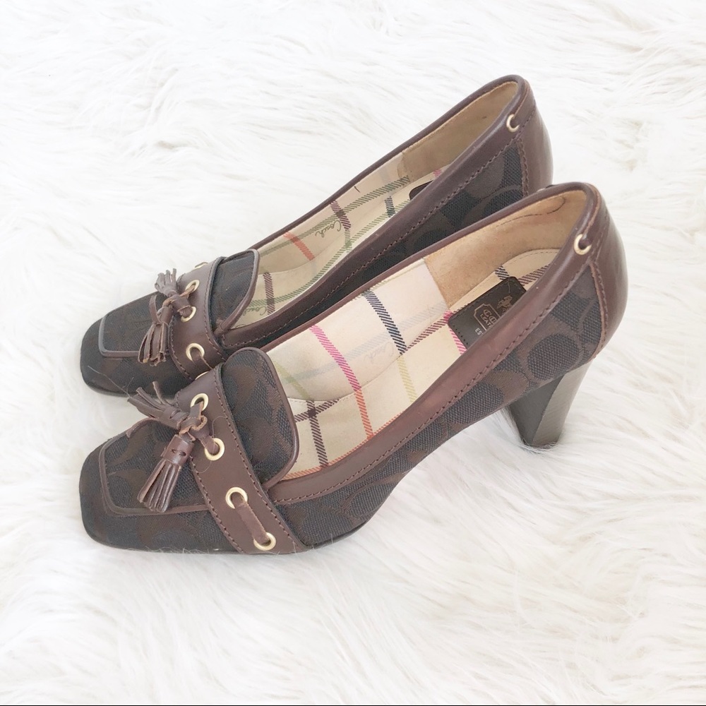 Vintage 90s Brown Coach Pump with Tassel